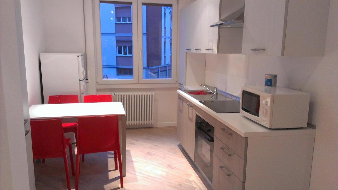 B&B Gocciadoro 26 NUOVO, CLIMATIZZATO, ZONA OSPEDALE, POSTO AUTO Trento Exterior foto